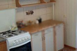 2-к. квартира, 49 м², 3/9 эт.