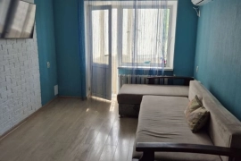 2-к. квартира, 45 м², 4/4 эт