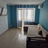 2-к. квартира, 45 м², 4/4 эт
